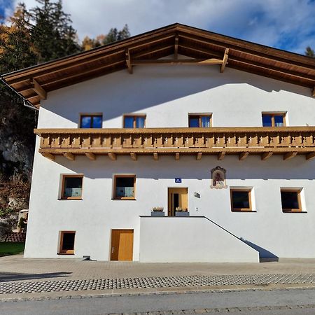 Apart Schlatter Prutz Exterior foto